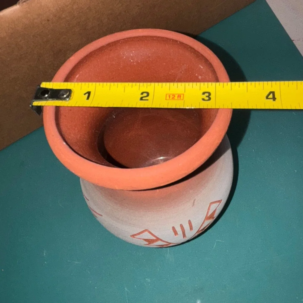 Southwest Native American Style Terracotta Clay Vase Handcrafted Geometric‎